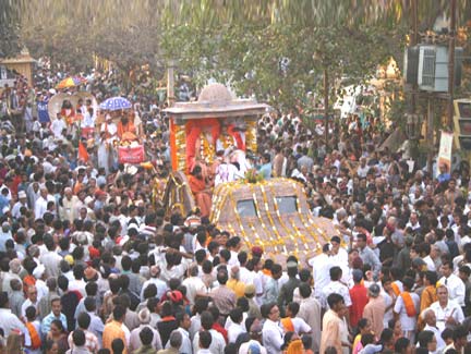 Sandipani Mandir Mahotsav begins with a grand Shobha Yatra - Sandipani