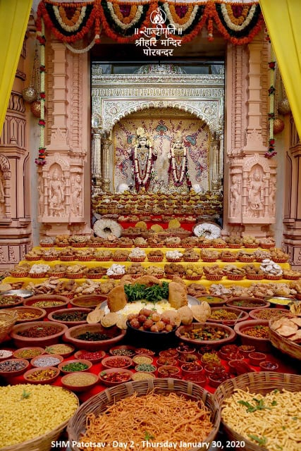 Goverdhan Pooja and annakut darshan